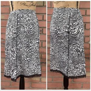 M.D.L. New York Zebra Print Skirt 10